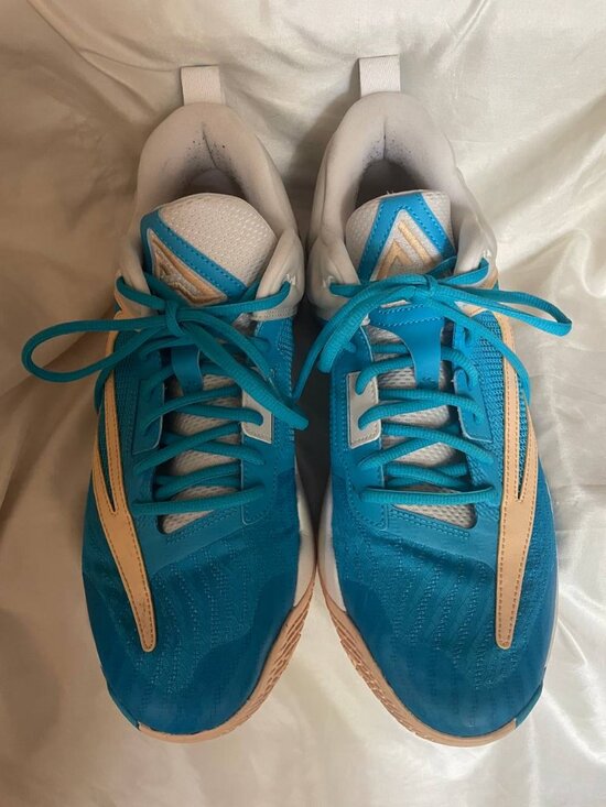 Nike Giannis Immortality 3 Basketball Shoes Men\'s 12 Blue Peach - main image 4